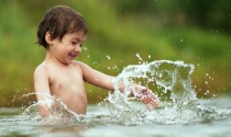 Детям и взрослым о безопасности на воде летом